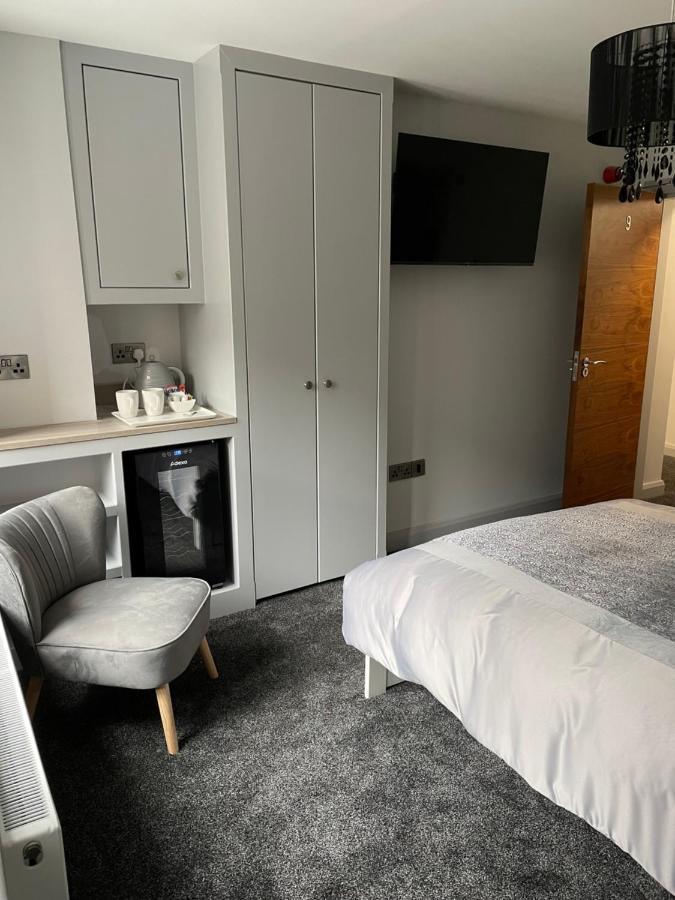 Plumbers Arms Hotel Huddersfield Eksteriør billede